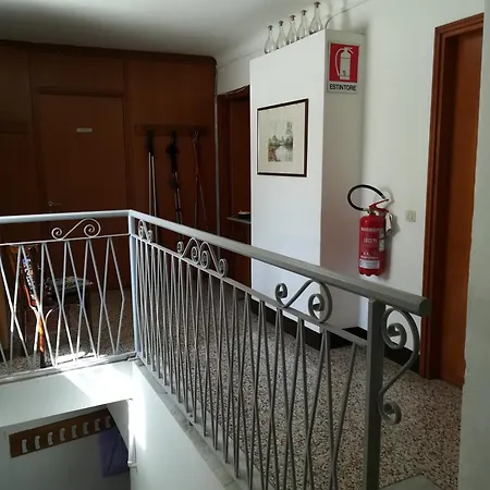 Carla *