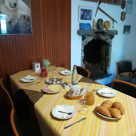 Carla Hotel